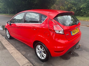 Used Ford Fiesta 2014 for sale - 79439655: Photo