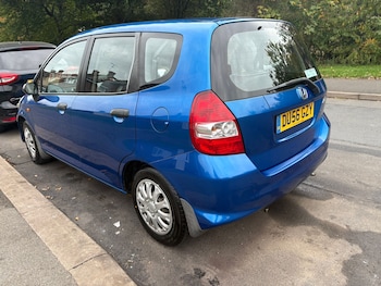 Used Honda Jazz 2006 for sale - 76265707: Photo 3