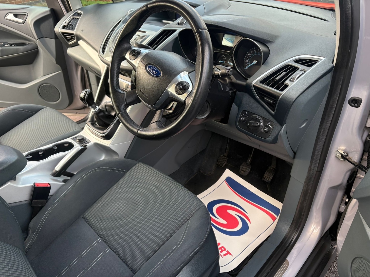 Used Ford C-Max 2011 for sale - 77012032: Photo 8