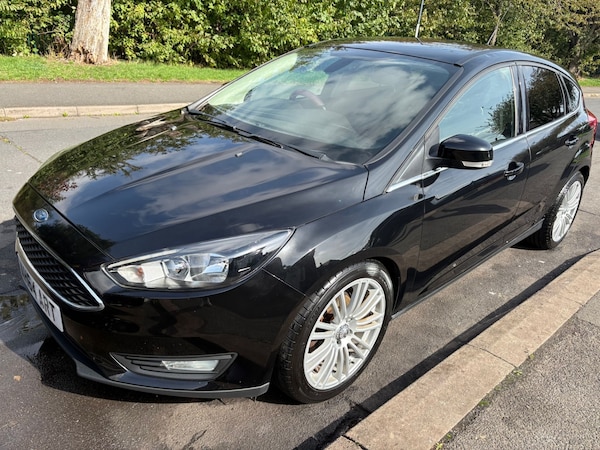 Used Ford Focus 2015 for sale - 76007017: Photo 1