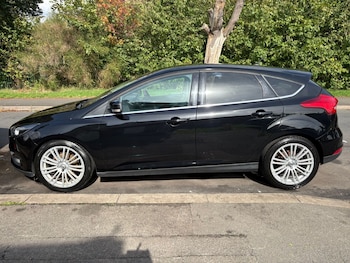 Used Ford Focus 2015 for sale - 76007017: Photo 4