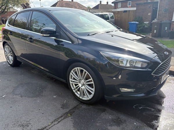 Used Ford Focus 2015 for sale - 76007017: Photo 5