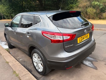 Used Nissan Qashqai 2014 for sale - 79504637: Photo