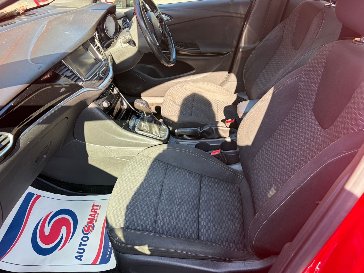 Used Vauxhall Astra 2015 for sale - 77947141: Photo 9