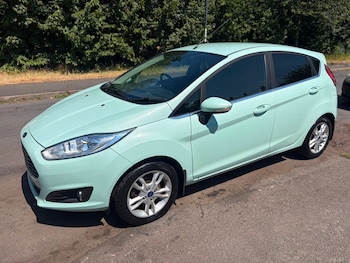 Used Ford Fiesta 2016 for sale - 79184557: Photo