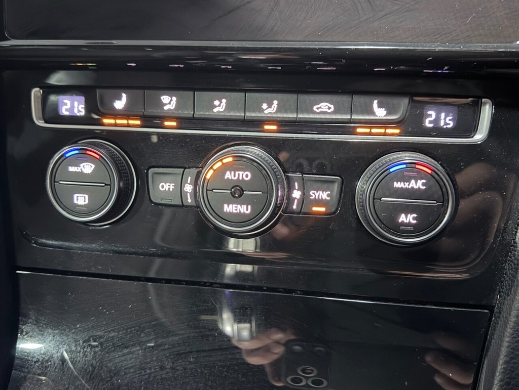 Used Volkswagen Golf 2017 for sale - 77534125: Photo 11