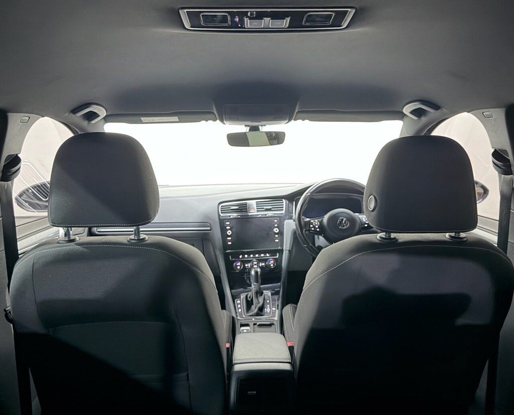 Used Volkswagen Golf 2017 for sale - 77534125: Photo 29