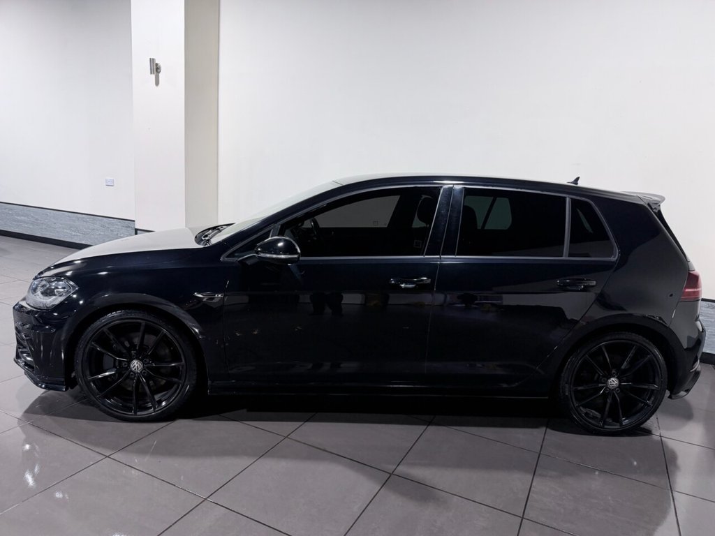 Used Volkswagen Golf 2017 for sale - 77534125: Photo 4