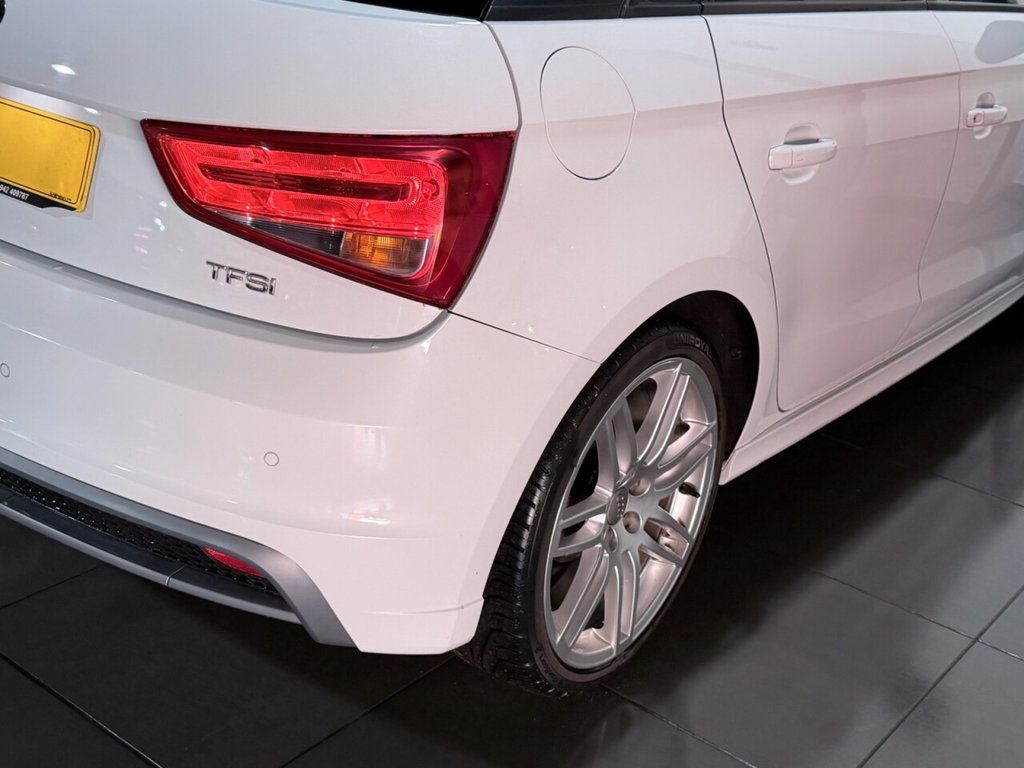 Used Audi A1 2013 for sale - 77748933: Photo 32