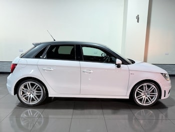 Used Audi A1 2013 for sale - 77748933: Photo
