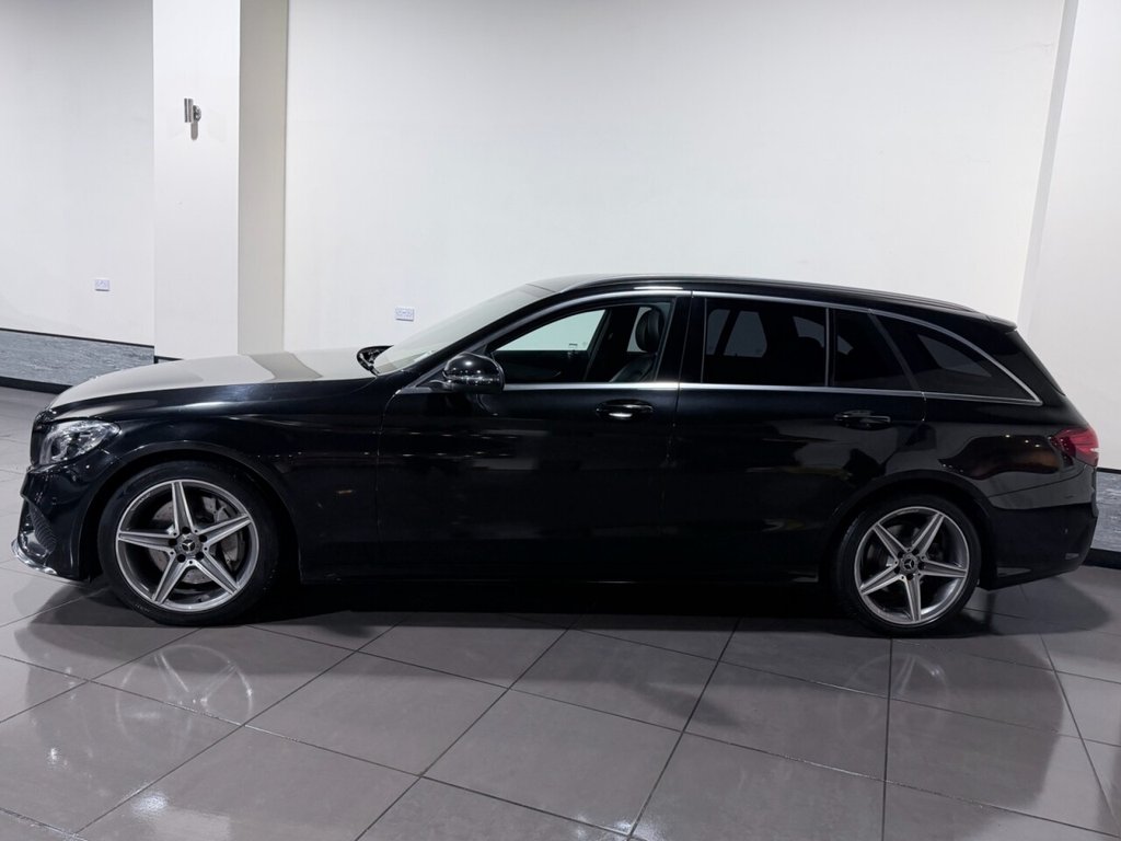 Used Mercedes-Benz C Class 2017 for sale - 78016788: Photo 4