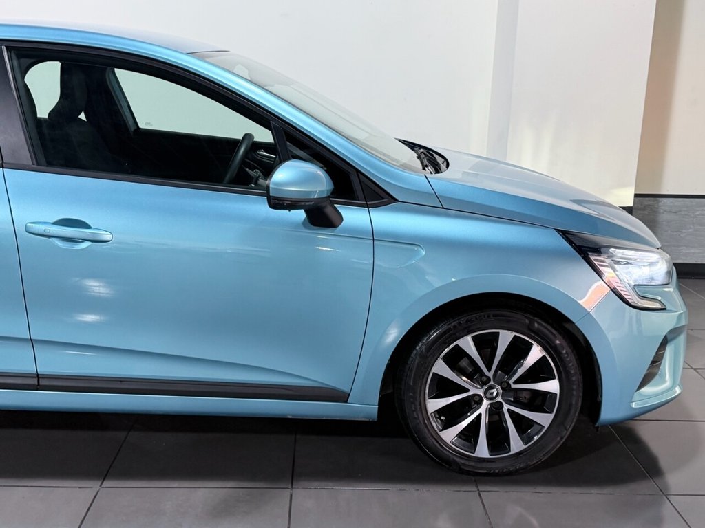 Used Renault Clio 2021 for sale - 77533993: Photo 15