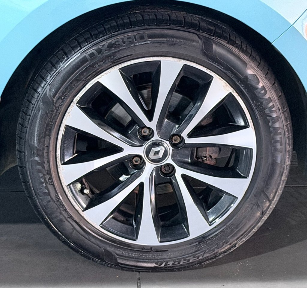 Used Renault Clio 2021 for sale - 77533993: Photo 37