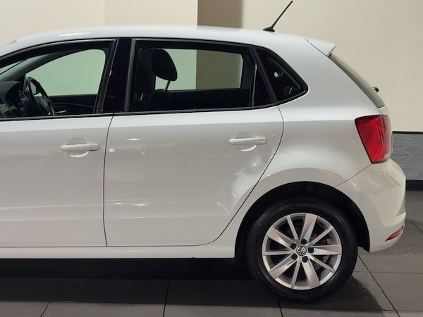 Used Volkswagen Polo 2016 for sale - 76010103: Photo 16