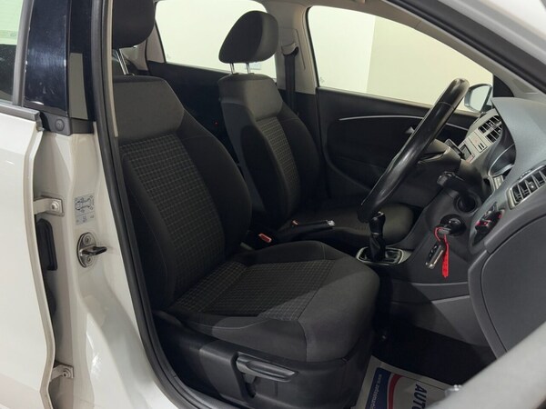 Used Volkswagen Polo 2016 for sale - 76010103: Photo 21