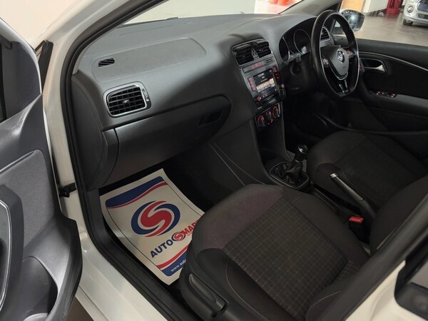 Used Volkswagen Polo 2016 for sale - 76010103: Photo 22