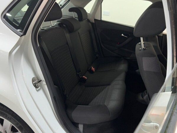Used Volkswagen Polo 2016 for sale - 76010103: Photo 25