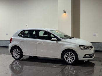 Used Volkswagen Polo 2016 for sale - 76010103: Photo 4
