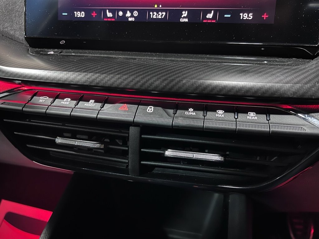 Used Skoda Octavia 2021 for sale - 76333981: Photo 11