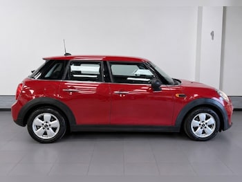 Used MINI Hatch 2015 for sale - 79210009: Photo