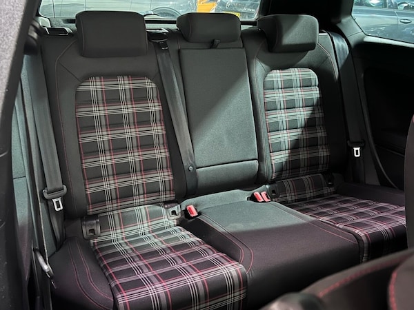 Used Volkswagen Golf 2013 for sale - 76317147: Photo 14
