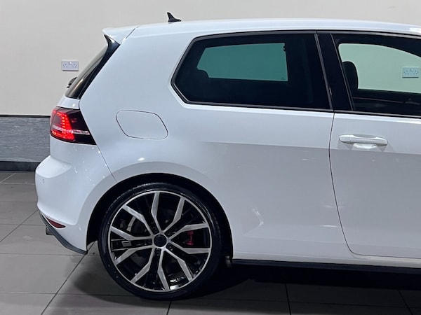 Used Volkswagen Golf 2013 for sale - 76317147: Photo 15