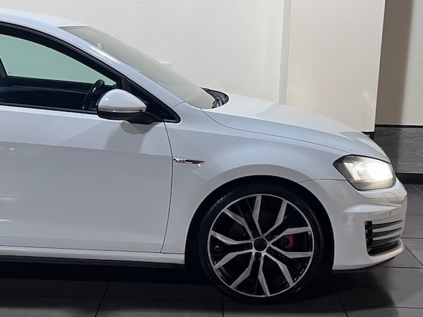 Used Volkswagen Golf 2013 for sale - 76317147: Photo 16