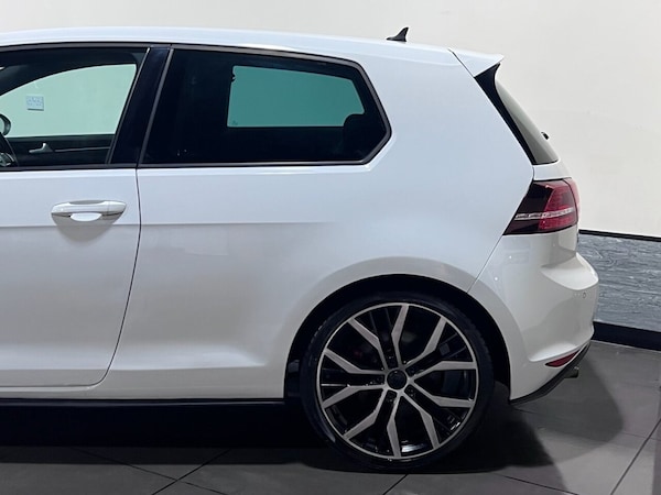Used Volkswagen Golf 2013 for sale - 76317147: Photo 18