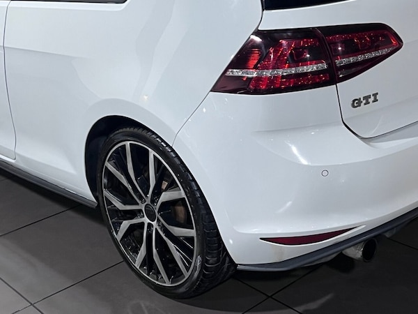 Used Volkswagen Golf 2013 for sale - 76317147: Photo 31