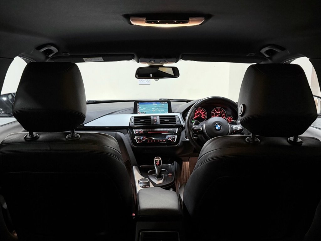 Used BMW 3 Series 2018 for sale - 77477361: Photo 31