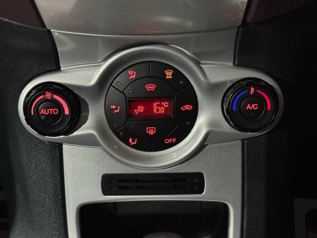 Used Ford Fiesta 2009 for sale - 77936339: Photo 21