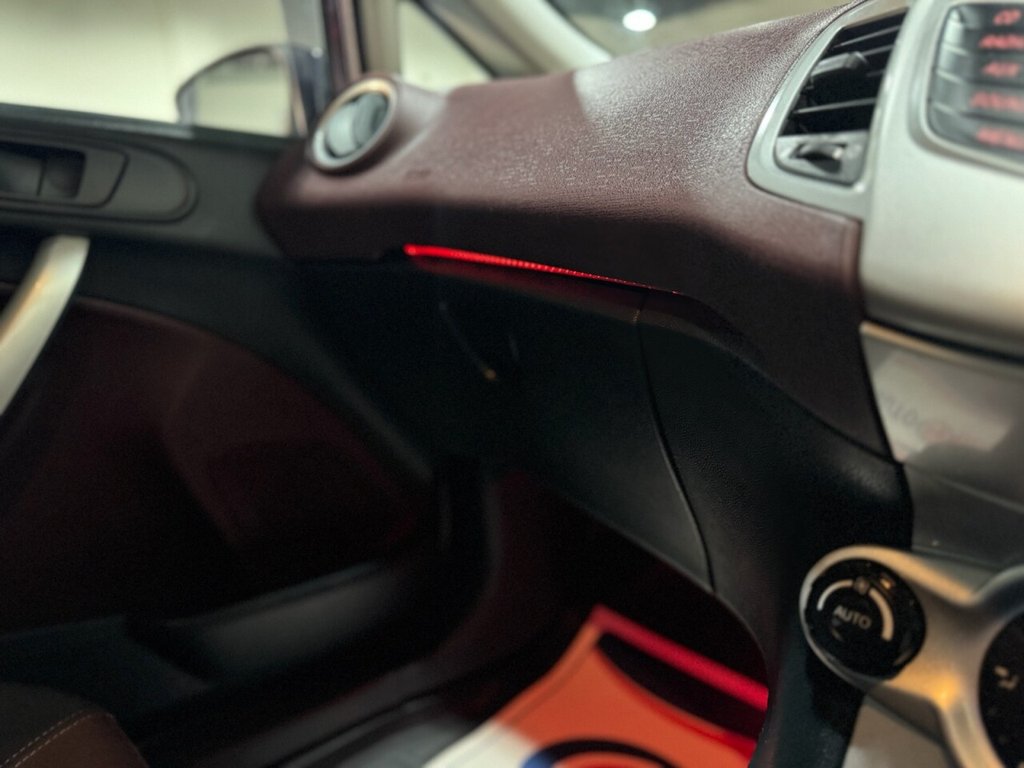 Used Ford Fiesta 2009 for sale - 77936339: Photo 26