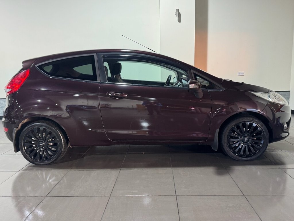 Used Ford Fiesta 2009 for sale - 77936339: Photo 5