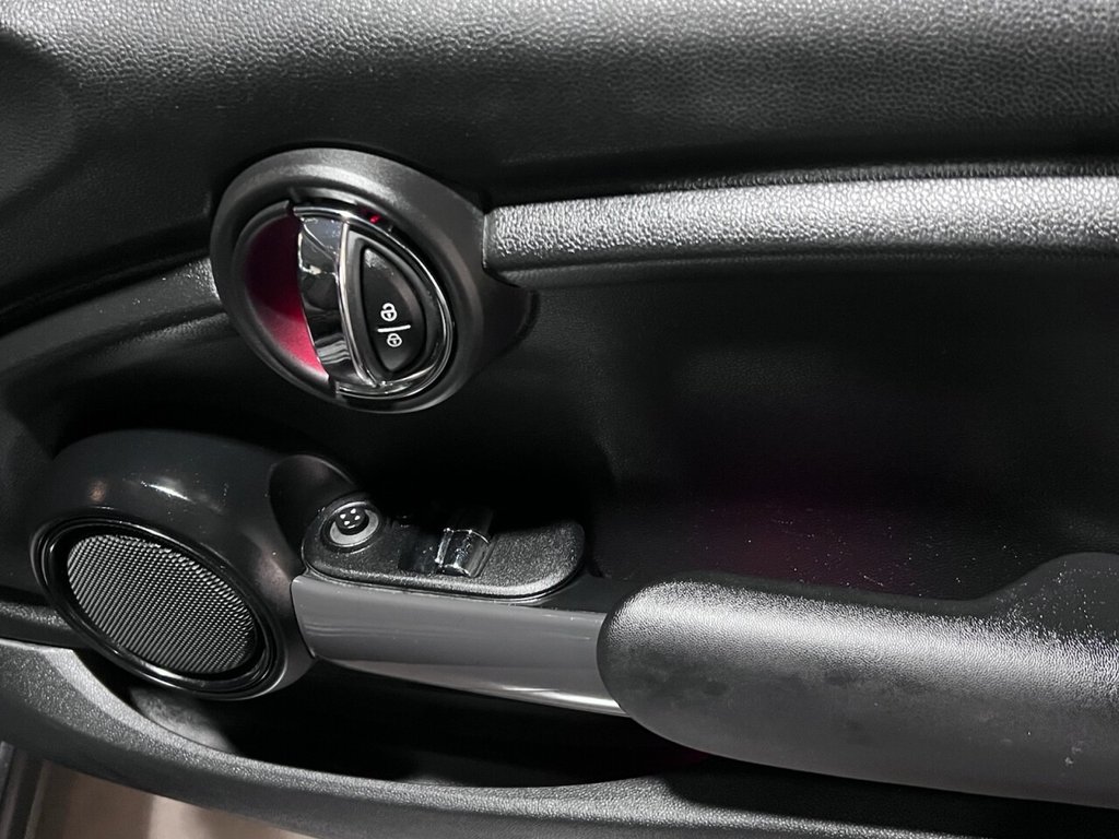 Used MINI Hatch 2014 for sale - 76396356: Photo 23