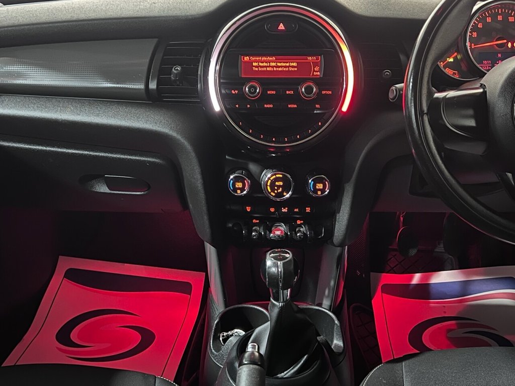 Used MINI Hatch 2014 for sale - 76396356: Photo 28