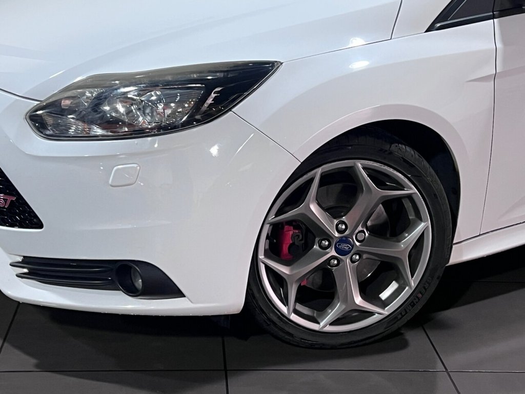 Used Ford Focus 2014 for sale - 76820298: Photo 21