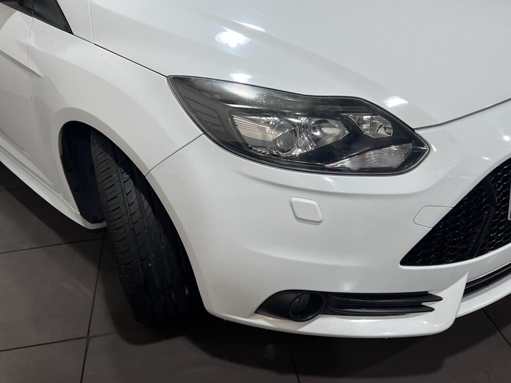 Used Ford Focus 2014 for sale - 76820298: Photo 22