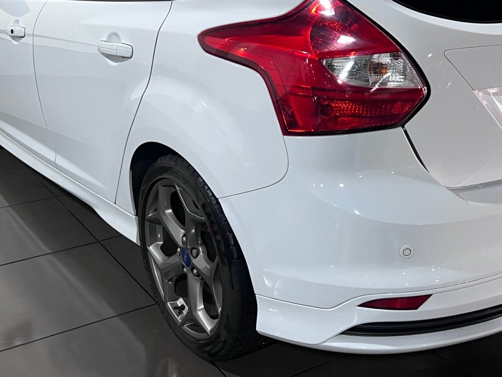 Used Ford Focus 2014 for sale - 76820298: Photo 34