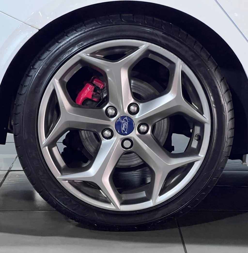 Used Ford Focus 2014 for sale - 76820298: Photo 40