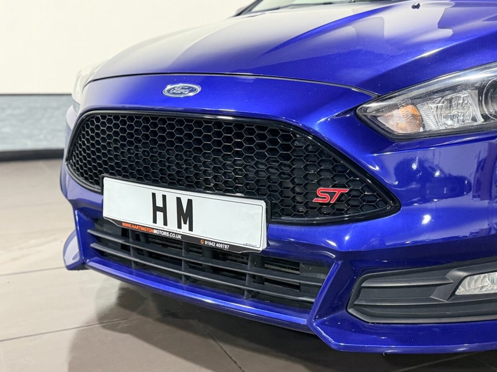 Used Ford Focus 2016 for sale - 76820364: Photo 2