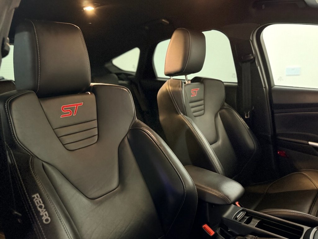 Used Ford Focus 2016 for sale - 76820364: Photo 7