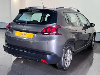 Used Peugeot 2008 2016 for sale - 75512070: Photo