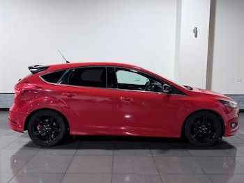 Used Ford Focus 2016 for sale - 77507111: Photo