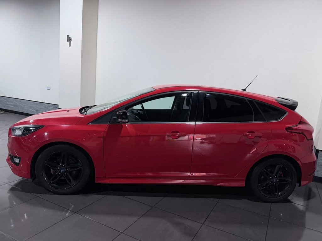 Used Ford Focus 2016 for sale - 77507111: Photo 4