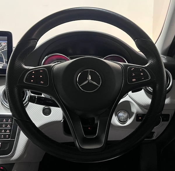 Used Mercedes-Benz A-Class 2017 for sale - 75512068: Photo 8
