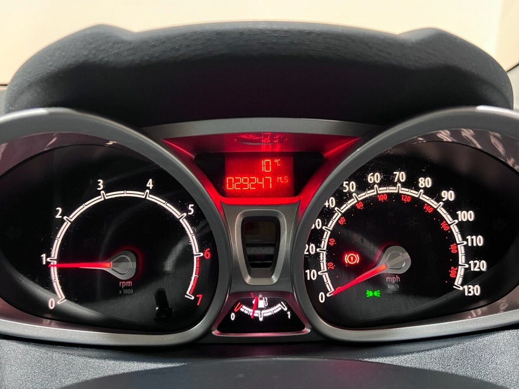 Used Ford Fiesta 2012 for sale - 76595854: Photo 9