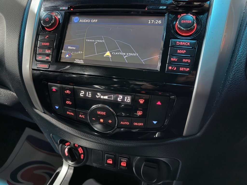 Used Nissan Navara 2017 for sale - 77708947: Photo 15