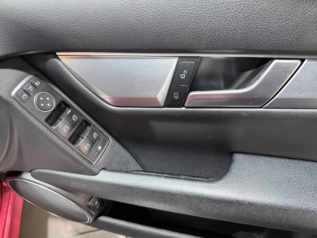 Used Mercedes-Benz C Class 2011 for sale - 76710776: Photo 21