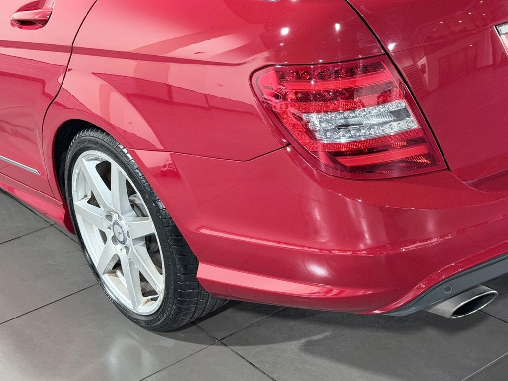 Used Mercedes-Benz C Class 2011 for sale - 76710776: Photo 30