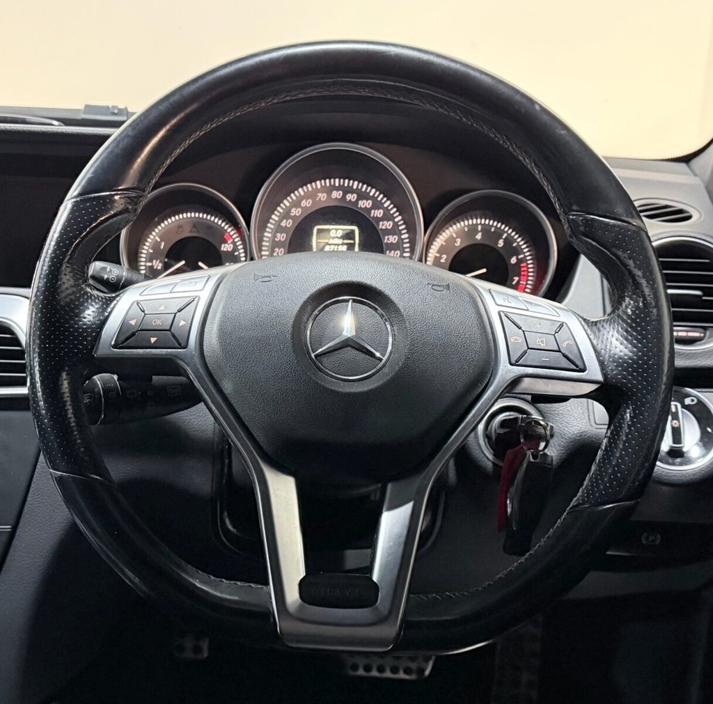 Used Mercedes-Benz C Class 2011 for sale - 76710776: Photo 8